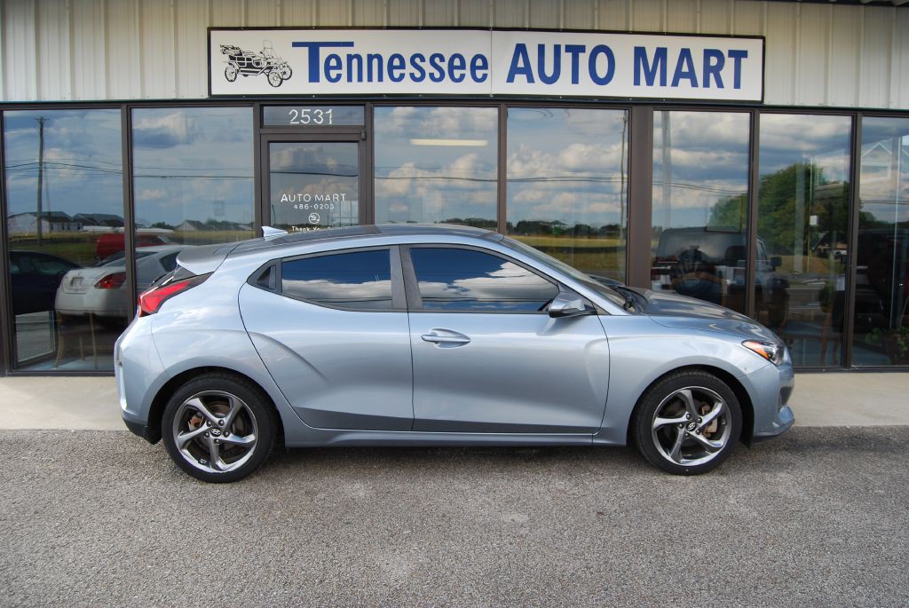 2019 Hyundai Veloster Image 1