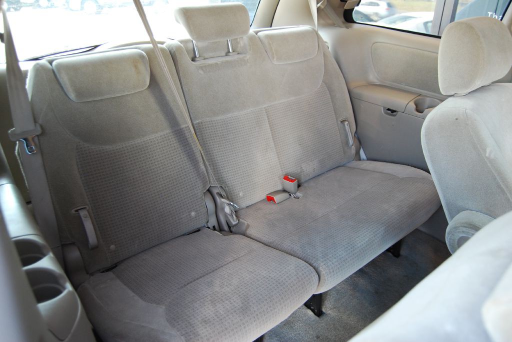 2008 Toyota Sienna Image 5