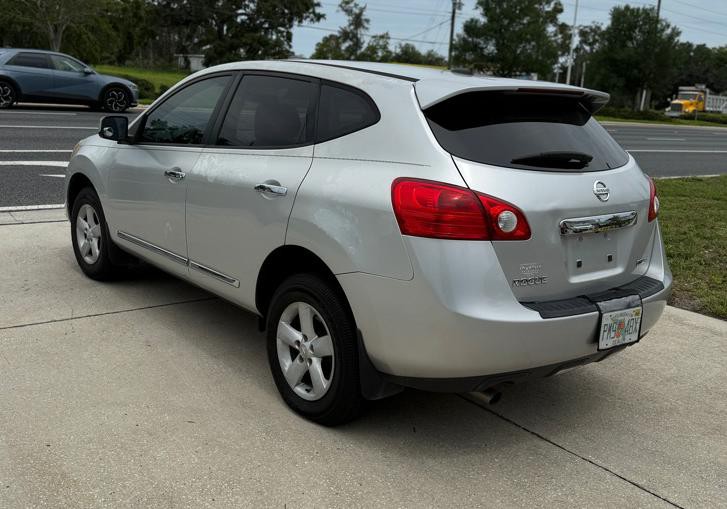 2013 Nissan Rogue Image 2