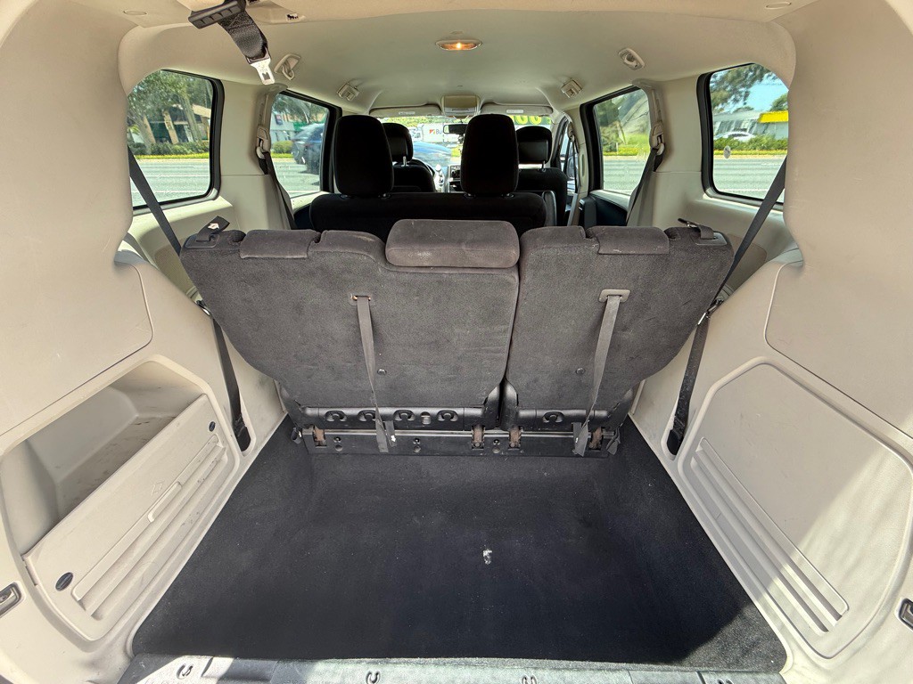 2014 Dodge Grand Caravan Image 8