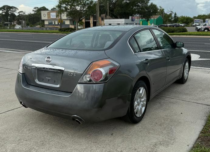 2012 Nissan Altima Image 3