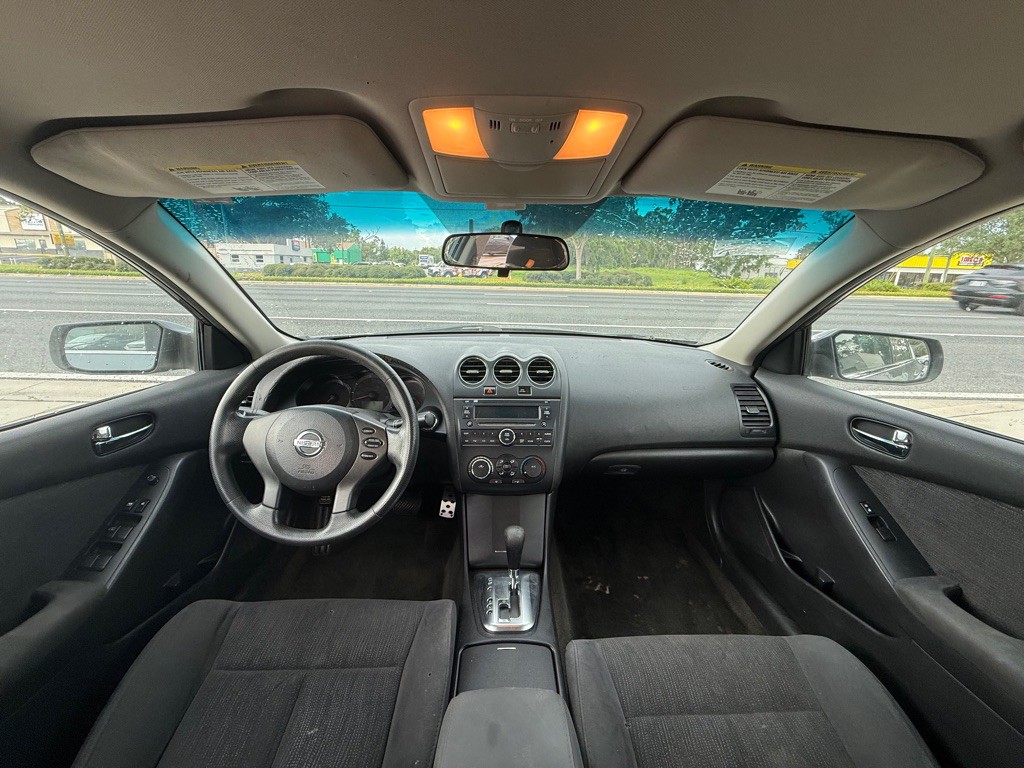 2012 Nissan Altima Image 4