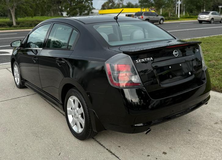2012 Nissan Sentra Image 2