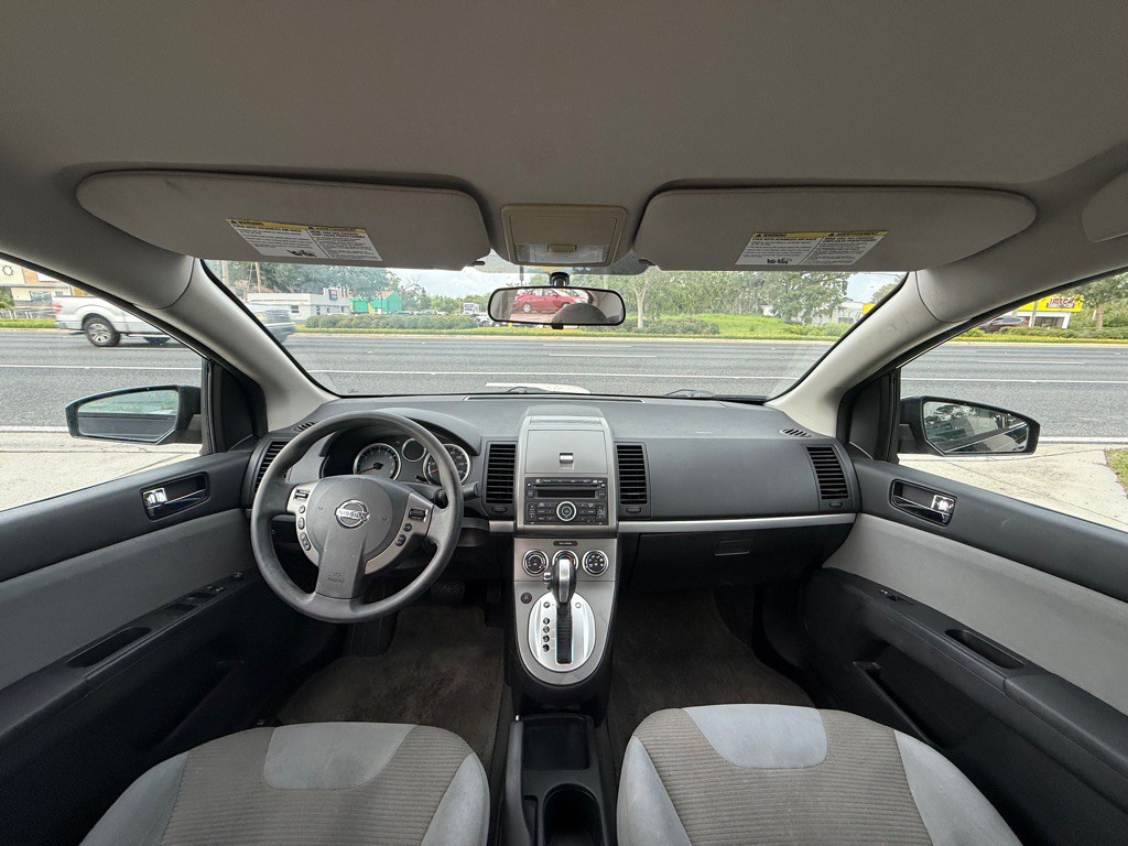 2012 Nissan Sentra Image 5