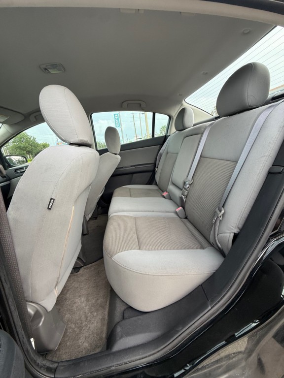 2012 Nissan Sentra Image 6