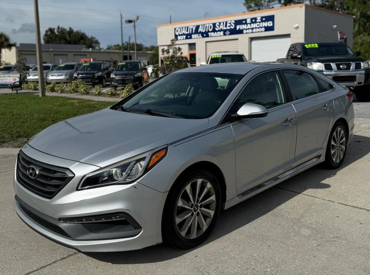 2015 Hyundai Sonata Image 1