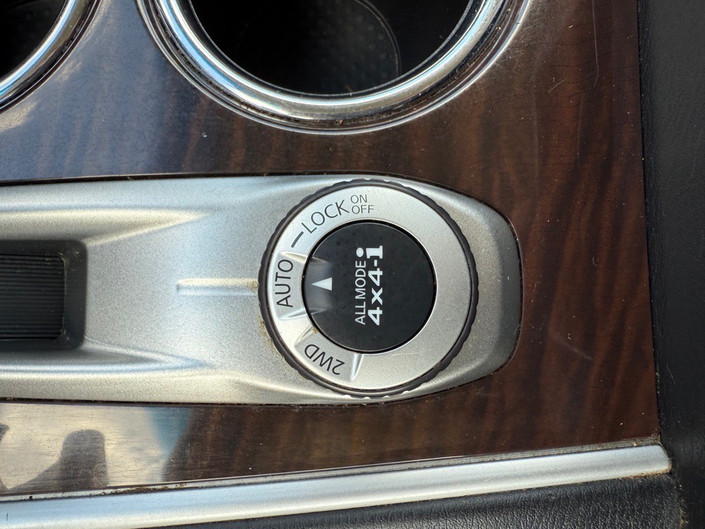 2014 Nissan Pathfinder Image 11