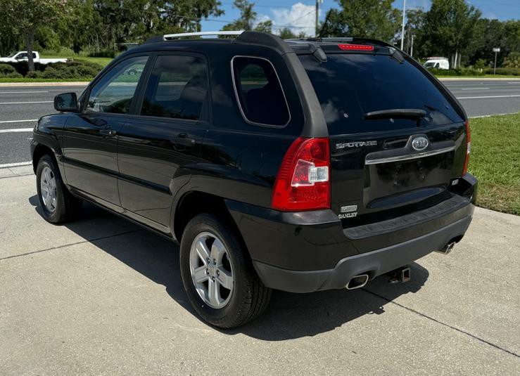 2010 Kia Sportage Image 2