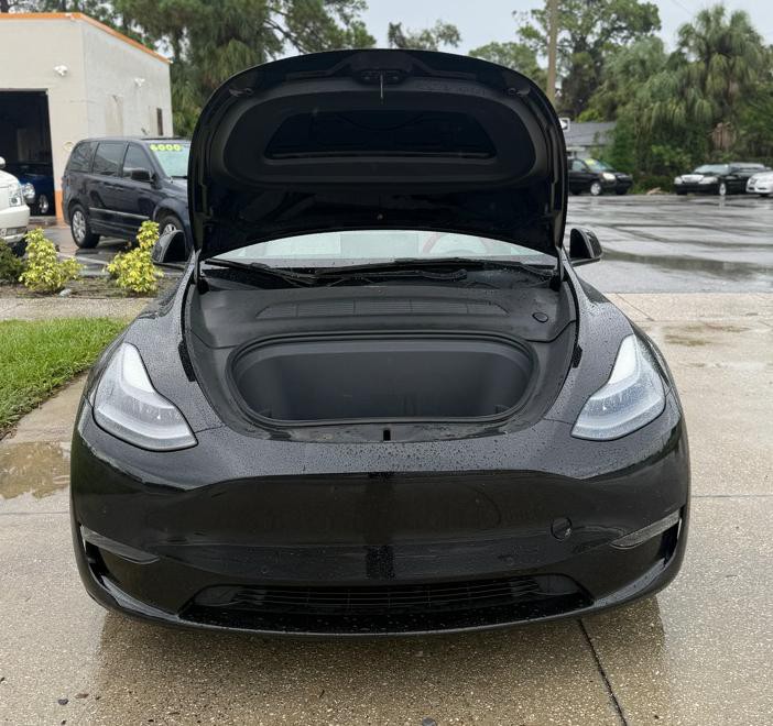 2021 Tesla Model Y Image 8