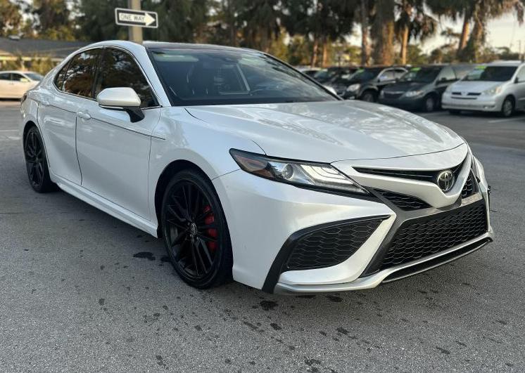 2021 Toyota Camry Image 4