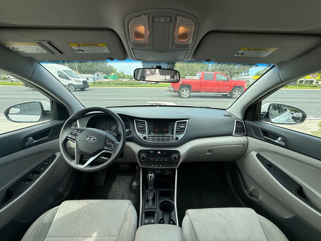 2016 Hyundai Tucson Image 6