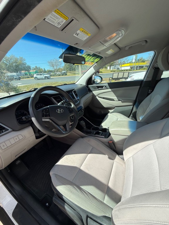 2016 Hyundai Tucson Image 7