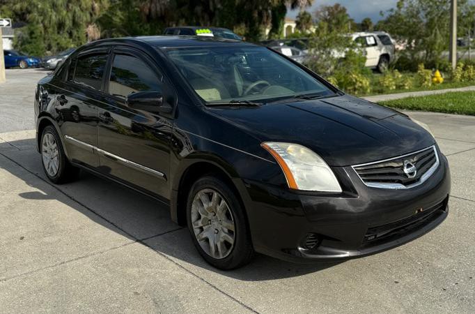 2011 Nissan Sentra Image 4