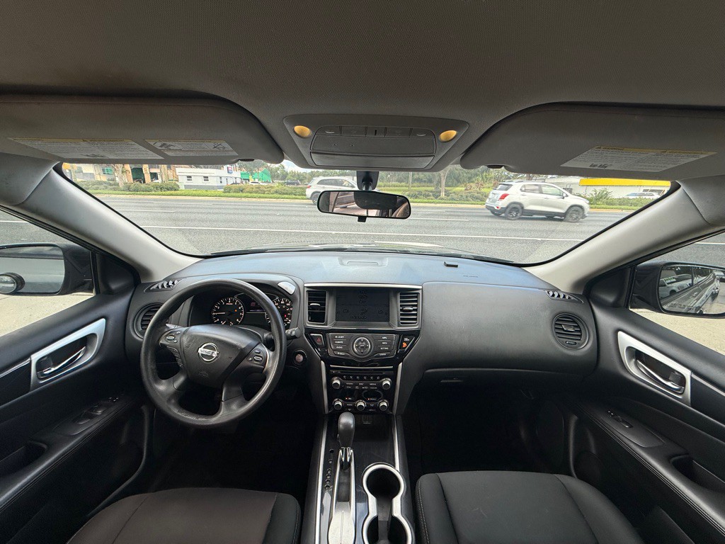 2019 Nissan Pathfinder Image 5