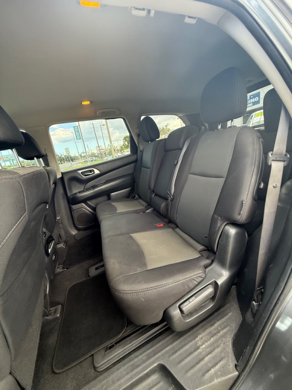 2019 Nissan Pathfinder Image 6