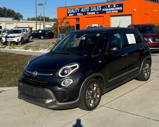 2014 FIAT 500L Image 2