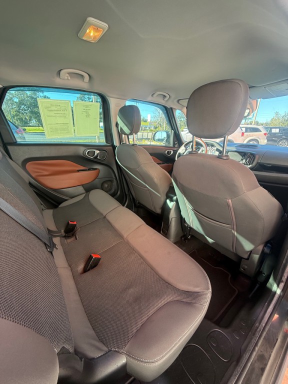 2014 FIAT 500L Image 15