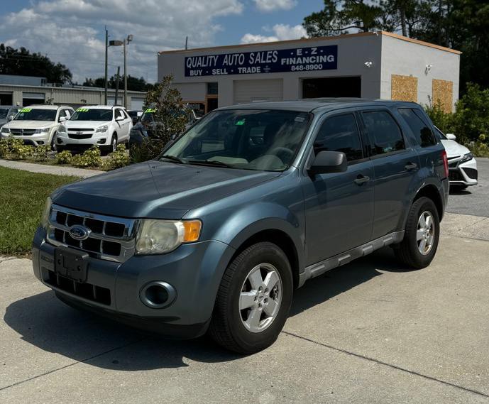 2010 Ford Escape Image 1