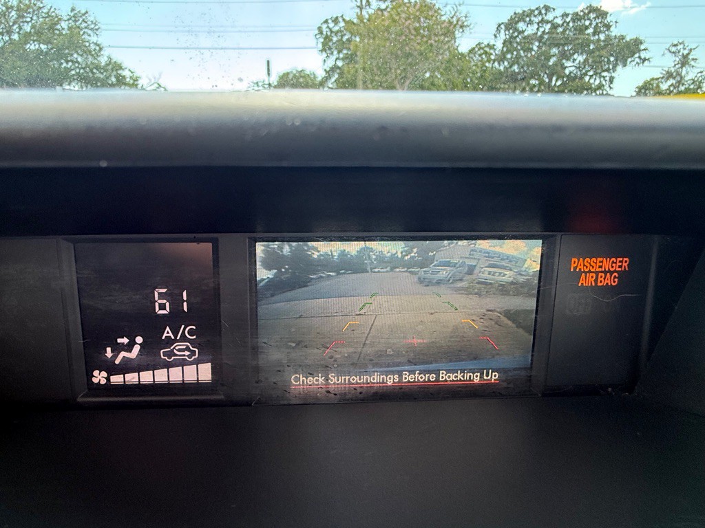 2015 Subaru Forester Image 9