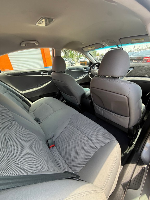2011 Hyundai Sonata Image 13