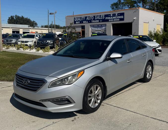 2015 Hyundai Sonata Image 2