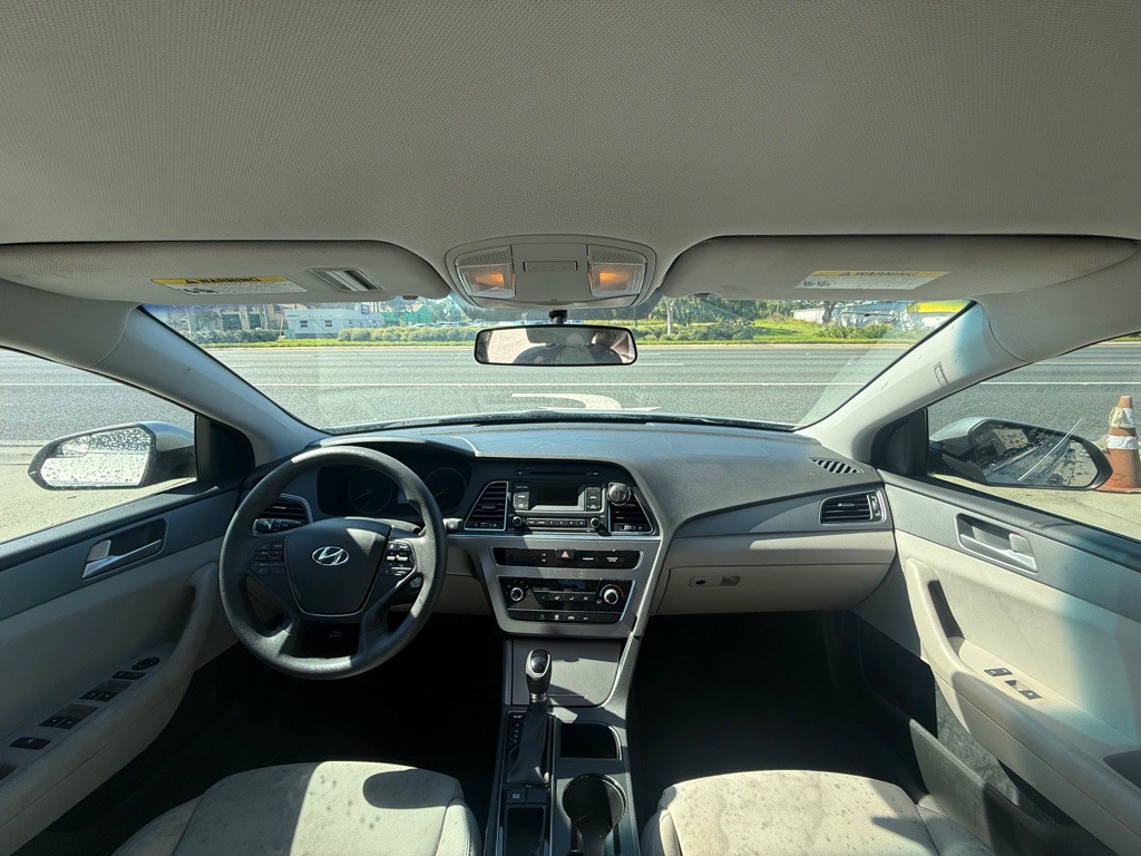 2015 Hyundai Sonata Image 6