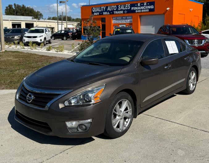 2015 Nissan Altima Image 2