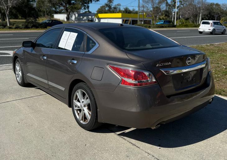 2015 Nissan Altima Image 3