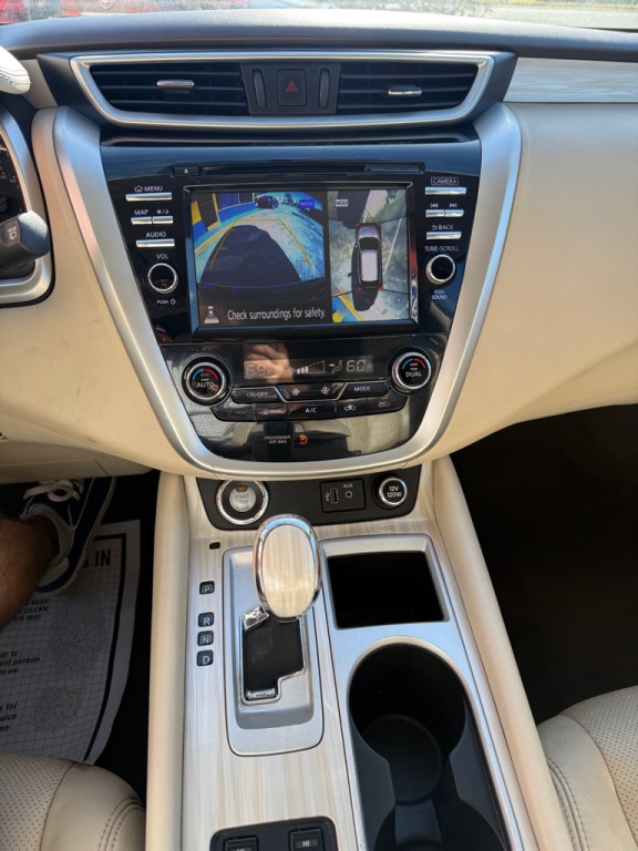 2018 Nissan Murano Image 16