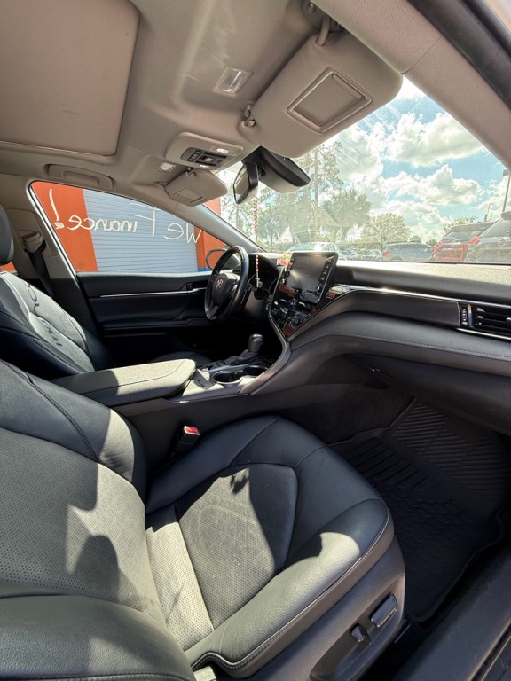 2021 Toyota Camry Image 11