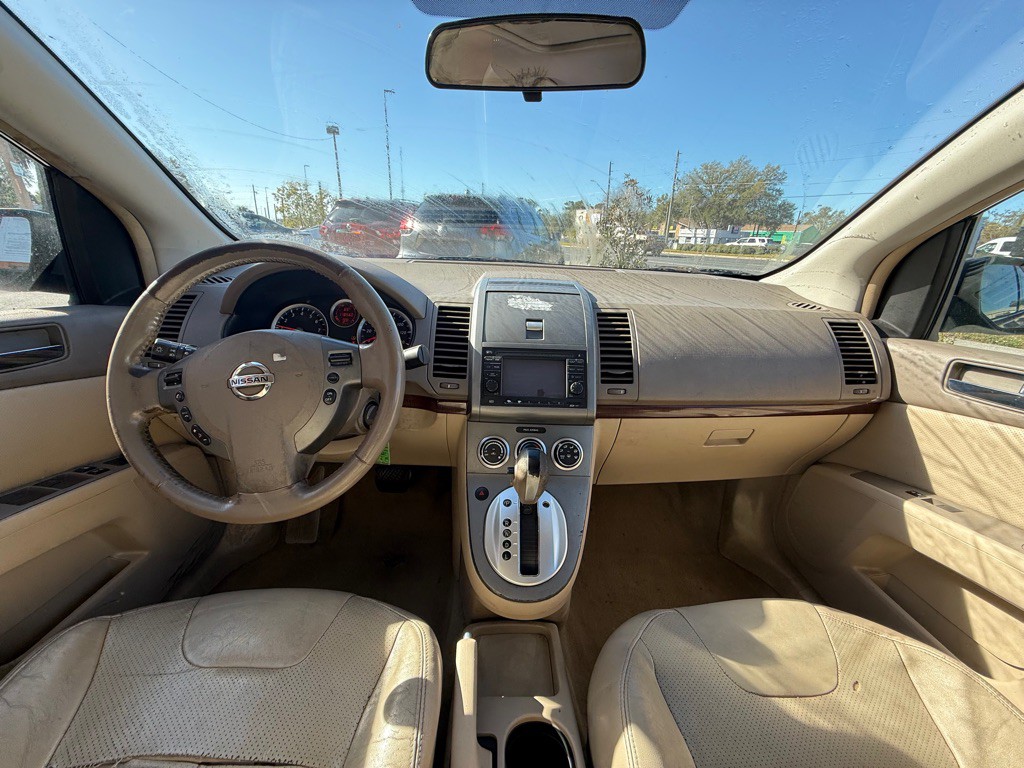 2010 Nissan Sentra Image 6
