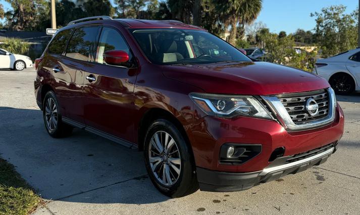 2018 Nissan Pathfinder Image 5