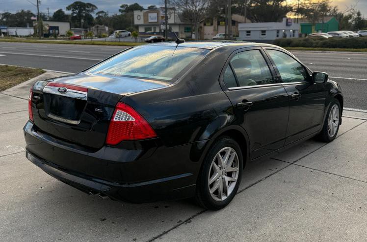 2012 Ford Fusion Image 4