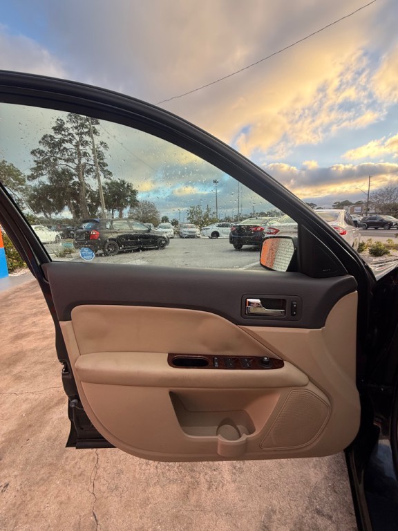 2012 Ford Fusion Image 8