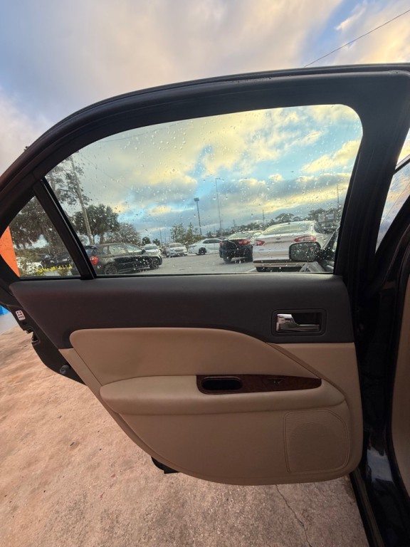 2012 Ford Fusion Image 10