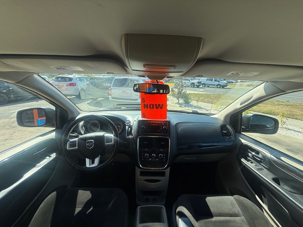 2016 Dodge Grand Caravan Image 6