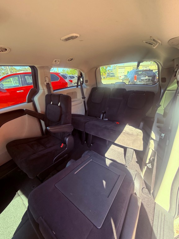2016 Dodge Grand Caravan Image 10