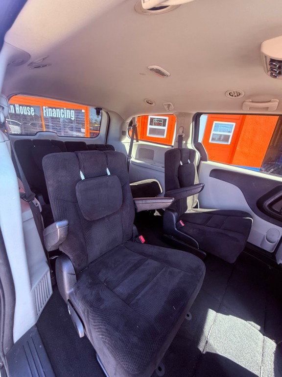 2016 Dodge Grand Caravan Image 14