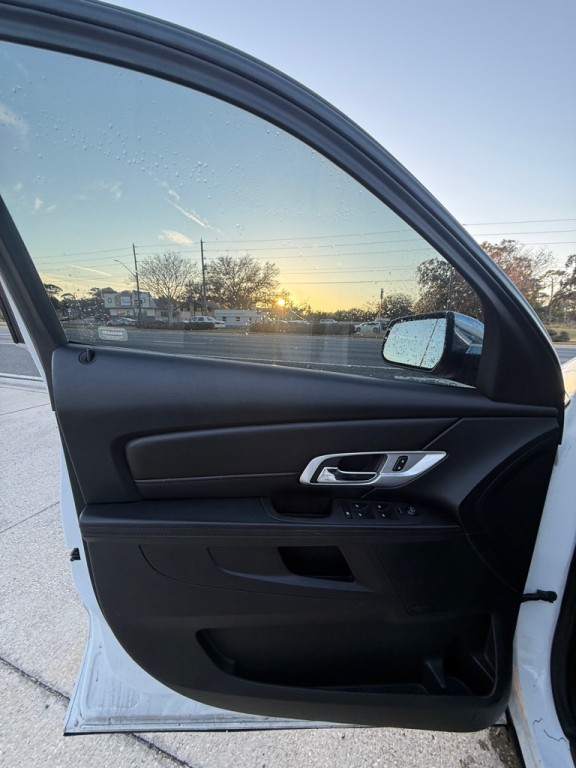 2016 GMC Terrain Image 8