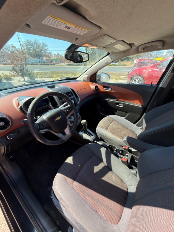 2015 Chevrolet Sonic Image 7
