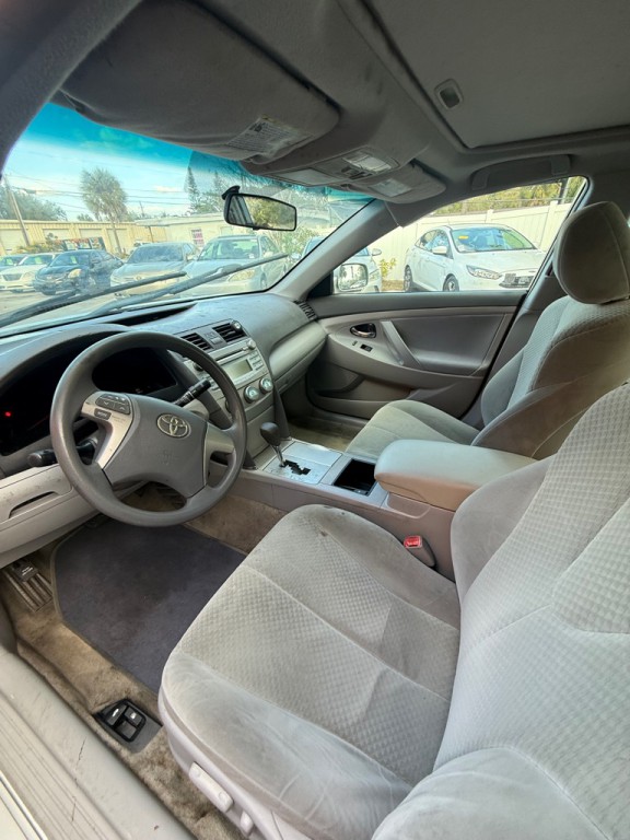 2009 Toyota Camry Image 7