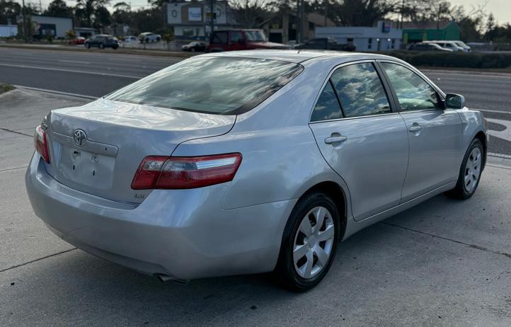 2009 Toyota Camry Image 4