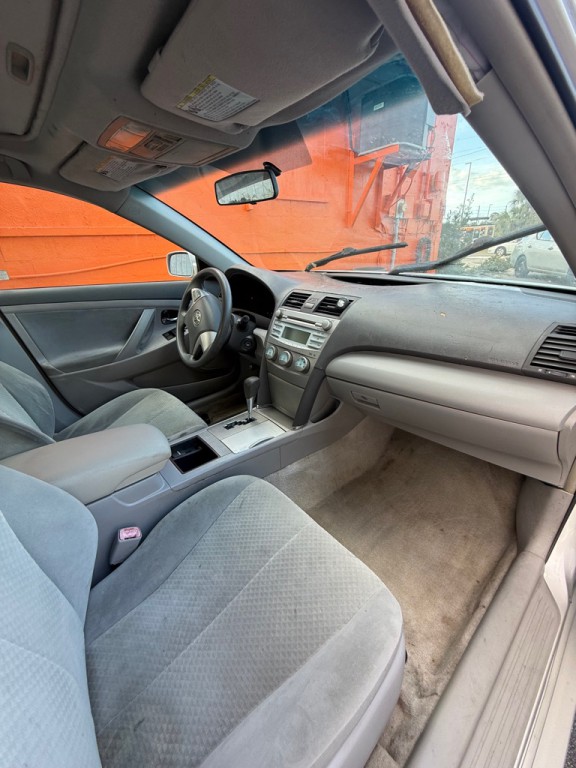 2009 Toyota Camry Image 9