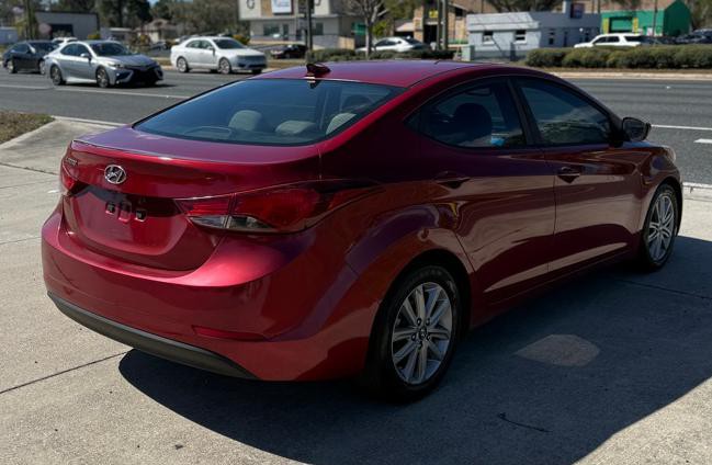 2016 Hyundai Elantra Image 4