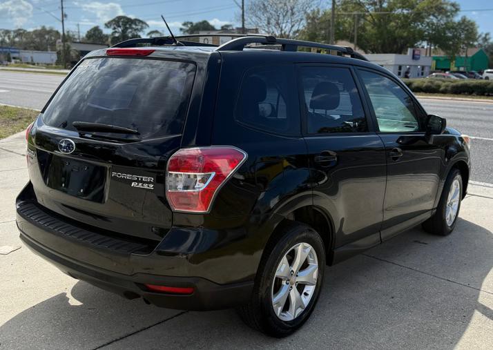 2015 Subaru Forester Image 4