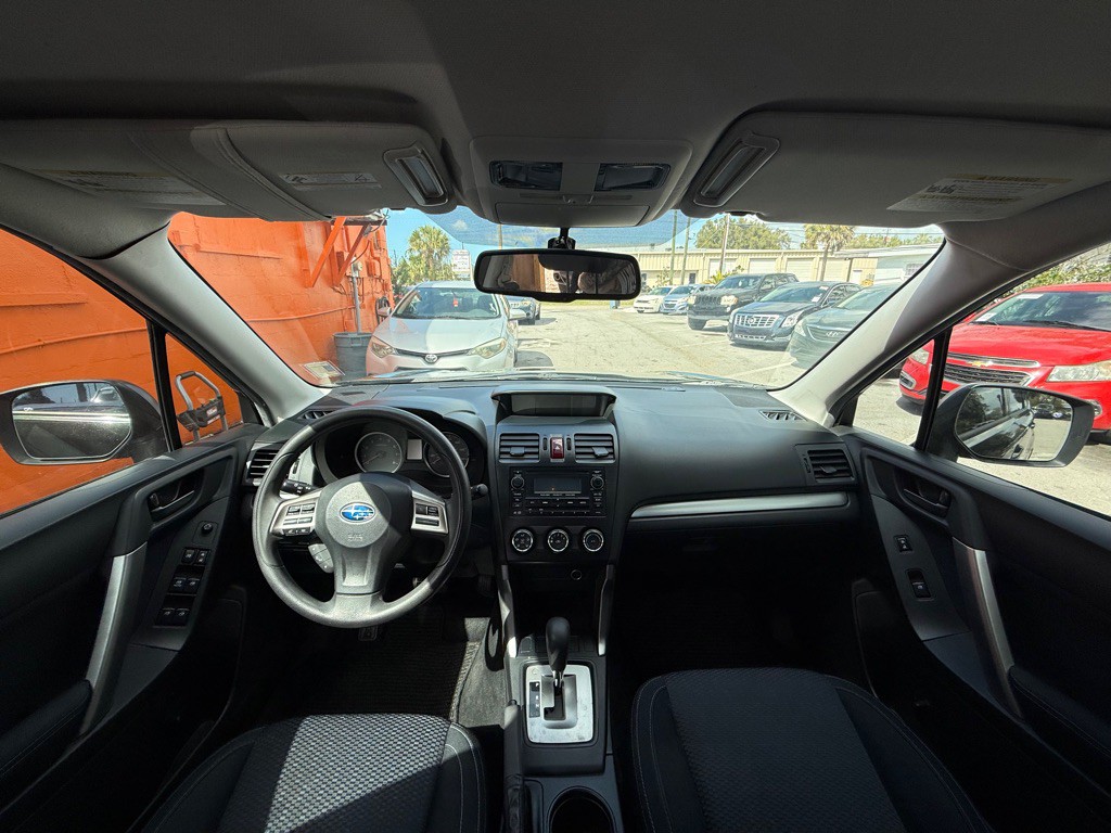 2015 Subaru Forester Image 6