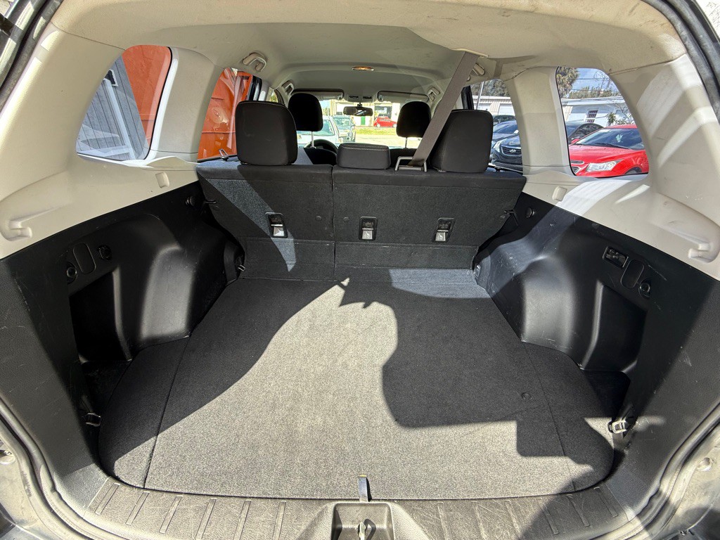 2015 Subaru Forester Image 11