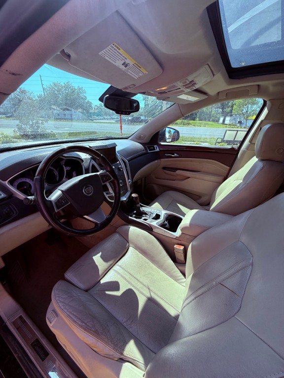 2012 Cadillac SRX Image 7