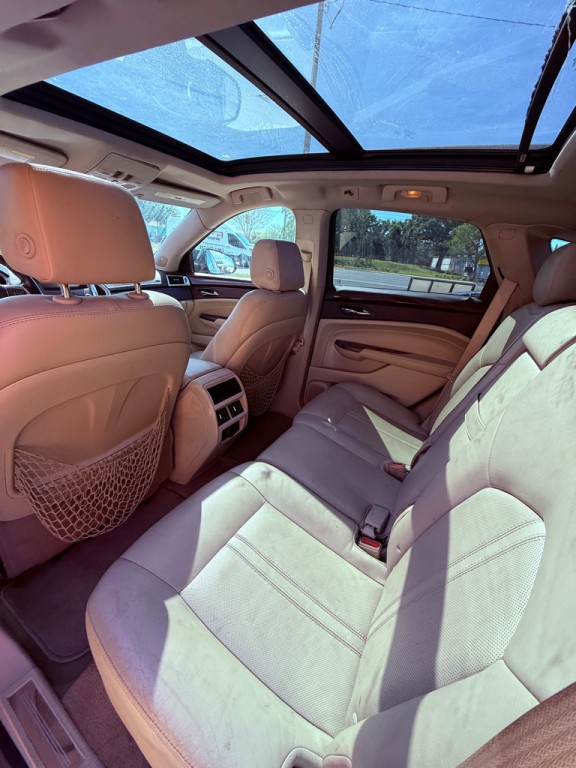 2012 Cadillac SRX Image 8