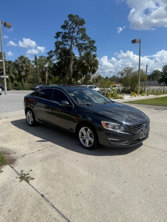 2015 Volvo S60 Image 5